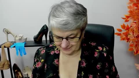 I R I S online show from December 4, 2024, 7:50 am