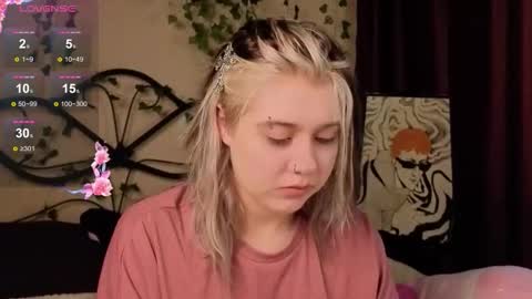 Snapshot of irissocute chatting on November 11, 2025, 7:52 am I am Cutie Iris3 online show from November 11, 2025, 7:52 am