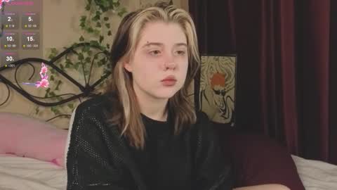 Snapshot of irissocute chatting on December 5, 2025, 9:18 am I am Cutie Iris3 online show from December 5, 2025, 9:18 am