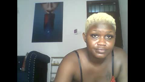 iron_bree online show from December 21, 2025, 2:30 am