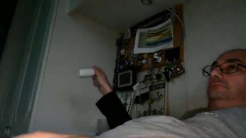 Snapshot of ironkokkk chatting on January 19, 2025, 9:01 am Ironkokkk online show from January 19, 2025, 9:01 am