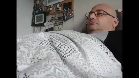 Snapshot of ironkokkk chatting on February 23, 2025, 9:11 am Ironkokkk online show from February 23, 2025, 9:11 am