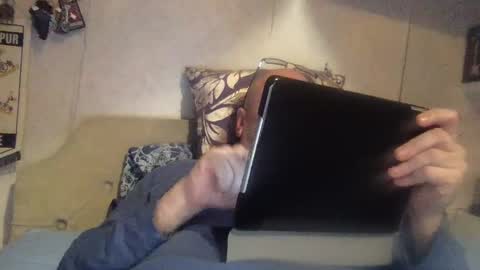 Snapshot of ironkokkk chatting on February 25, 2025, 10:07 pm Ironkokkk online show from February 25, 2025, 10:07 pm