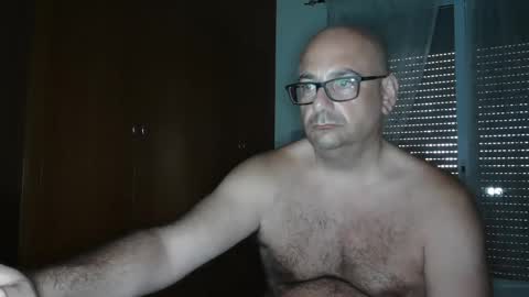 Snapshot of ironkokkk chatting on September 19, 2025, 4:14 am Ironkokkk online show from September 19, 2025, 4:14 am