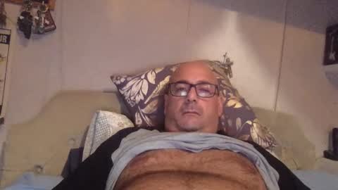 Snapshot of ironkokkk chatting on November 15, 2025, 10:26 pm Ironkokkk online show from November 15, 2025, 10:26 pm