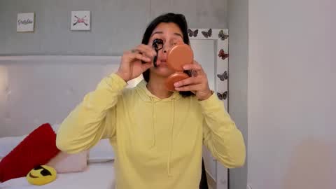 is_a_bell online show from November 11, 2025, 1:44 pm