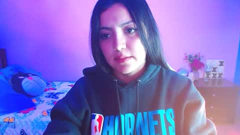 isa_jones1 online show from October 14, 2025, 3:40 am