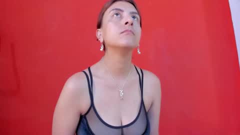 Snapshot of isa_kis_1 chatting on February 22, 2025, 12:19 pm Isabella online show from February 22, 2025, 12:19 pm