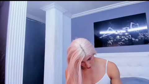 Snapshot of isa_lancaster chatting on February 16, 2025, 7:16 pm Isa Lancaster online show from February 16, 2025, 7:16 pm