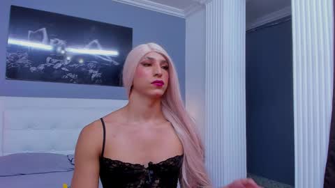 Snapshot of isa_lancaster chatting on February 24, 2025, 7:30 pm Isa Lancaster online show from February 24, 2025, 7:30 pm