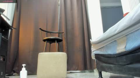 Snapshot of isa_lancaster chatting on March 9, 2025, 10:41 pm Isa Lancaster online show from March 9, 2025, 10:41 pm