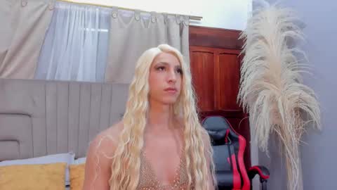 Snapshot of isa_lancaster chatting on September 24, 2025, 7:50 pm Isa Lancaster online show from September 24, 2025, 7:50 pm