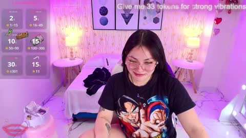 Snapshot of isa_reel chatting on March 11, 2025, 12:22 am ISA online show from March 11, 2025, 12:22 am