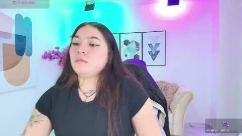 Snapshot of isa_reel chatting on September 16, 2025, 9:27 pm ISA online show from September 16, 2025, 9:27 pm