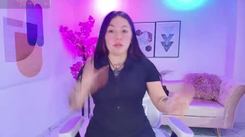 Snapshot of isa_reel chatting on October 14, 2025, 7:58 pm ISA online show from October 14, 2025, 7:58 pm