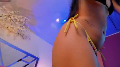 Snapshot of isa_rouse__ chatting on September 20, 2025, 4:08 pm ISA ROUSE online show from September 20, 2025, 4:08 pm