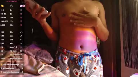 isaac_akamu online show from February 16, 2025, 7:27 pm