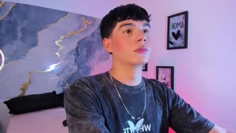 Isaac Kurtt online show from November 24, 2025, 8:08 pm