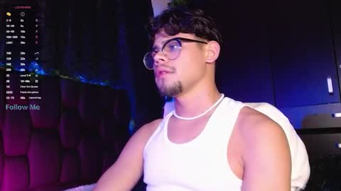 Isaac Saenz. online show from December 19, 2024, 2:56 am