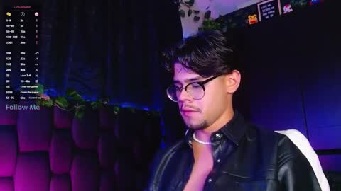 Isaac Saenz. online show from January 19, 2025, 2:15 am