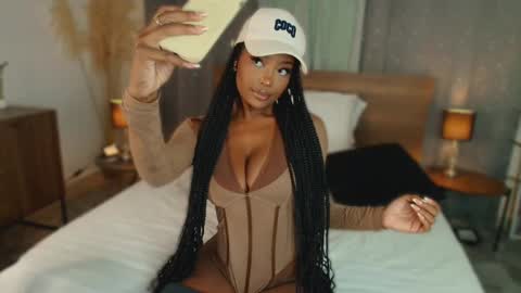 Isaa Coleman online show from November 10, 2025, 7:57 pm