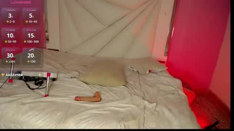 Snapshot of isabela_saenzz chatting on September 26, 2025, 6:12 pm I S A B E L A ISA online show from September 26, 2025, 6:12 pm