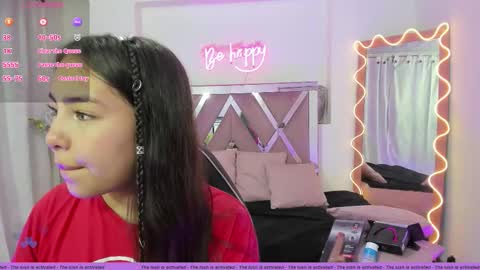 Snapshot of isabela_tay chatting on November 15, 2025, 11:40 am ISABELA online show from November 15, 2025, 11:40 am