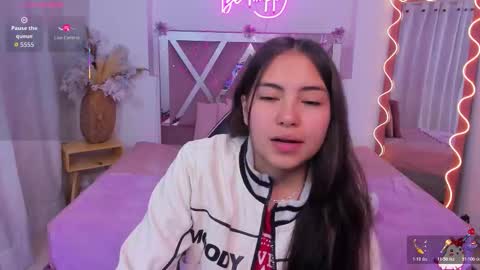 Snapshot of isabela_tay chatting on December 4, 2025, 11:41 am ISABELA online show from December 4, 2025, 11:41 am