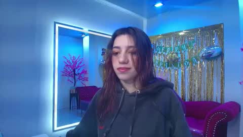 Snapshot of isabell_smiith chatting on December 14, 2025, 11:04 am Isabell online show from December 14, 2025, 11:04 am