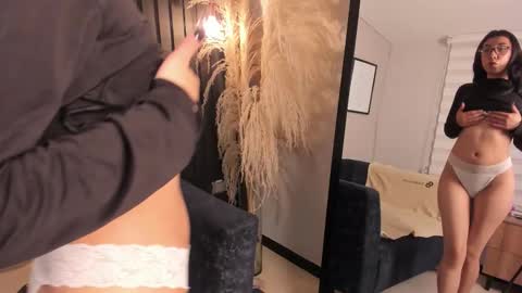 Snapshot of isabella_crofts chatting on October 23, 2025, 3:06 am isabella_crofts online show from October 23, 2025, 3:06 am