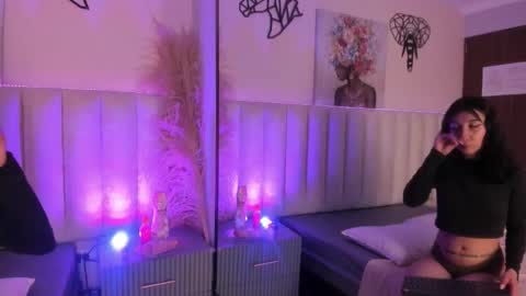 Snapshot of isabella_crofts chatting on November 8, 2025, 4:12 am isabella_crofts online show from November 8, 2025, 4:12 am