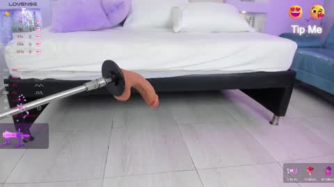 Snapshot of isabella_daniell chatting on February 28, 2025, 3:37 am Isa online show from February 28, 2025, 3:37 am