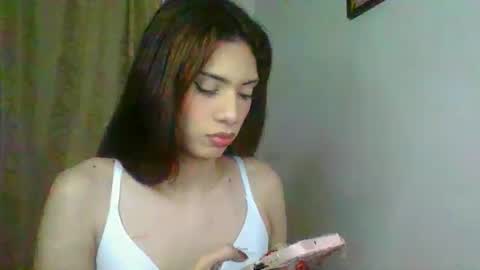 Snapshot of isabella_kitykatt chatting on November 1, 2025, 1:18 am isabella online show from November 1, 2025, 1:18 am