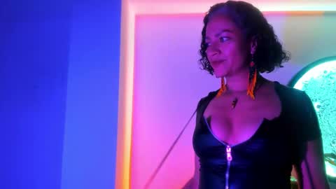 Snapshot of isabella_rosssi1 chatting on November 26, 2025, 4:46 am isabella_rosssi1 online show from November 26, 2025, 4:46 am