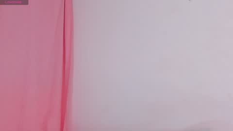 isabella online show from December 13, 2024, 2:43 am