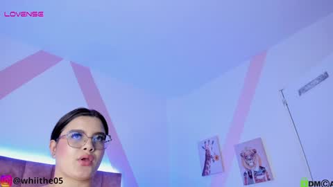 Snapshot of isabella_whiite chatting on January 15, 2025, 9:41 pm Isabella White online show from January 15, 2025, 9:41 pm