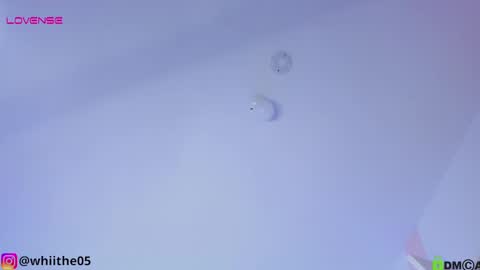 Snapshot of isabella_whiite chatting on January 31, 2025, 12:39 am Isabella White online show from January 31, 2025, 12:39 am