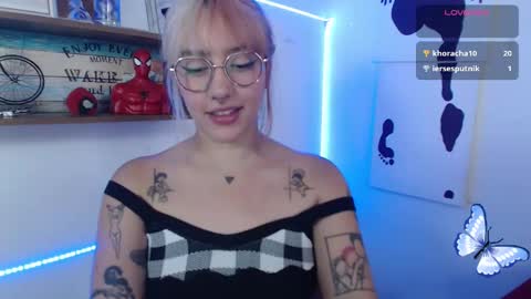 Snapshot of isabellakoff chatting on March 6, 2025, 3:02 pm Tati - online show from March 6, 2025, 3:02 pm