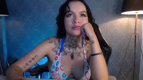 Snapshot of isabellamontier chatting on February 1, 2025, 9:40 pm Isabella Montier online show from February 1, 2025, 9:40 pm