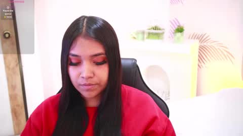 Snapshot of isabelle_lane chatting on December 4, 2025, 12:47 pm online show from December 4, 2025, 12:47 pm