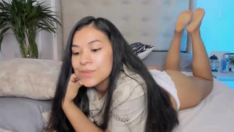 Snapshot of isabellediaz chatting on February 11, 2025, 9:53 am Isabelle Diaz online show from February 11, 2025, 9:53 am