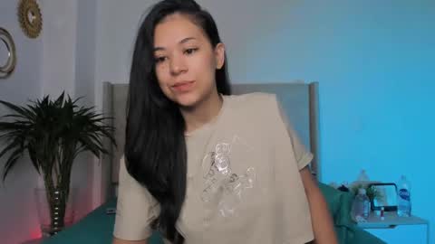 Snapshot of isabellediaz chatting on February 27, 2025, 11:31 am Isabelle Diaz online show from February 27, 2025, 11:31 am