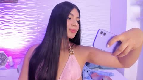 Snapshot of isabellefoxx chatting on November 17, 2025, 10:15 pm Isa online show from November 17, 2025, 10:15 pm