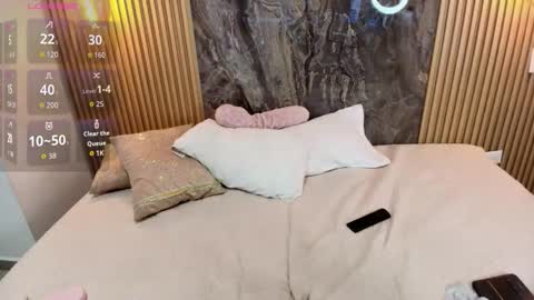 Snapshot of isadora_14 chatting on October 11, 2025, 12:54 am ISADORA online show from October 11, 2025, 12:54 am