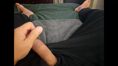 Snapshot of iscrewinutibolt chatting on February 12, 2025, 3:51 am Carlos online show from February 12, 2025, 3:51 am