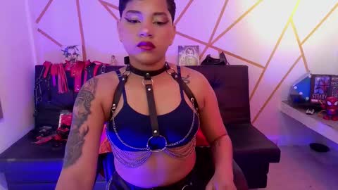 Snapshot of ise_lunny chatting on October 2, 2025, 11:34 pm isabela online show from October 2, 2025, 11:34 pm