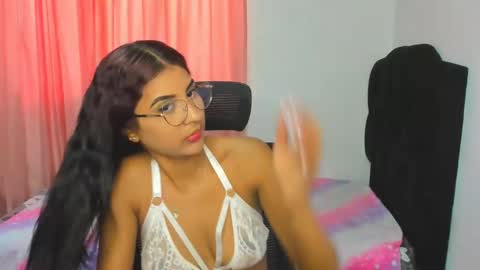 Snapshot of ishanyfalak chatting on January 10, 2025, 7:00 pm Ishanyfalak online show from January 10, 2025, 7:00 pm