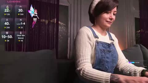 Snapshot of ishtardivine chatting on December 3, 2025, 5:04 am Ishtar online show from December 3, 2025, 5:04 am