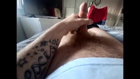 Snapshot of ishy20251 chatting on December 16, 2025, 9:14 am ishy20251 online show from December 16, 2025, 9:14 am