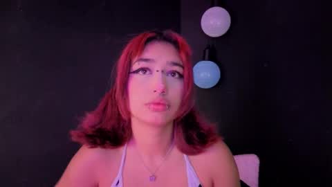 Isisjones18 online show from September 22, 2025, 5:20 am